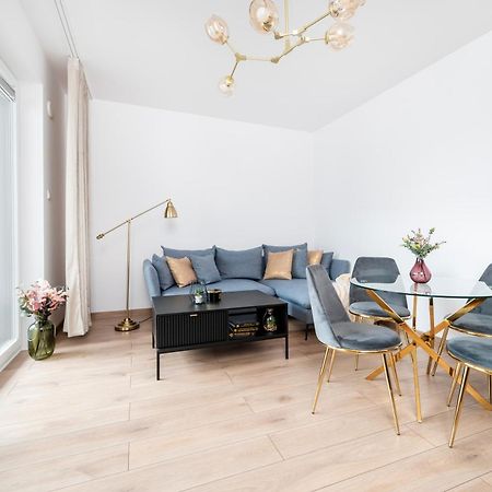Manufaktura Residence - Apartamenty Prestiz Z Garazem Podziemnym I Dwoma Lazienkami Лодз Екстериор снимка