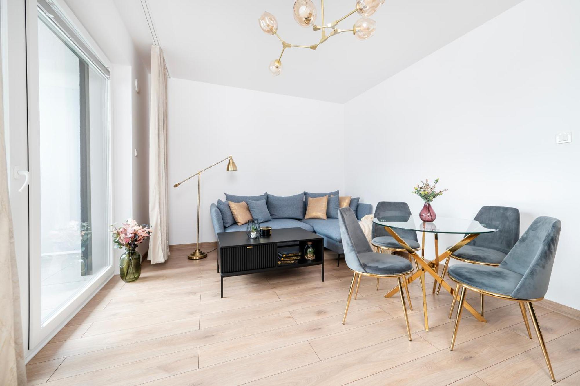 Manufaktura Residence - Apartamenty Prestiz Z Garazem Podziemnym I Dwoma Lazienkami Лодз Екстериор снимка