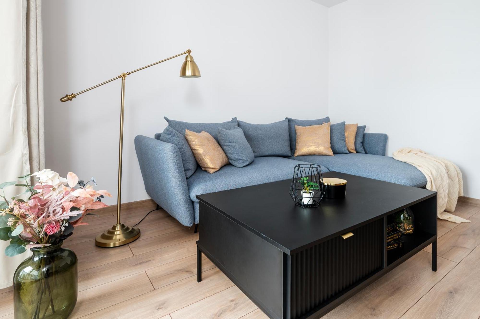 Manufaktura Residence - Apartamenty Prestiz Z Garazem Podziemnym I Dwoma Lazienkami Лодз Екстериор снимка